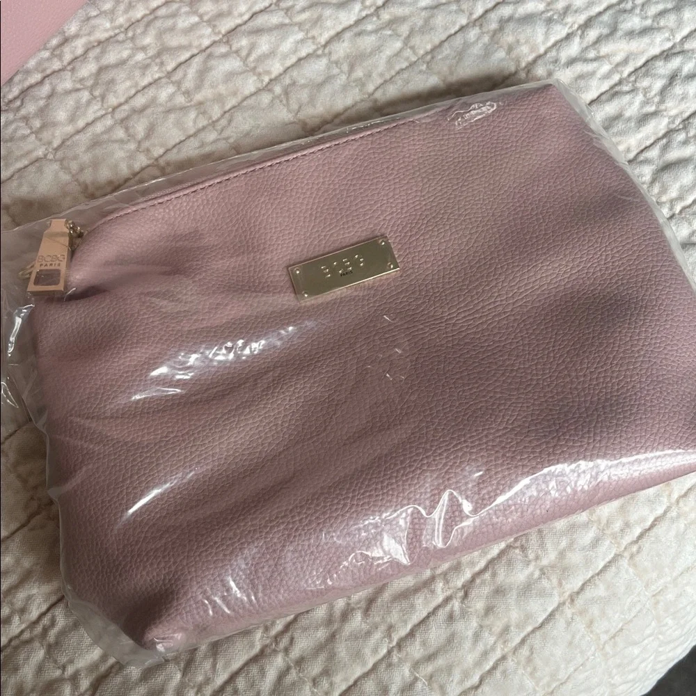 BCBG Blush Pink Paris Bag - Picture 6 of 13